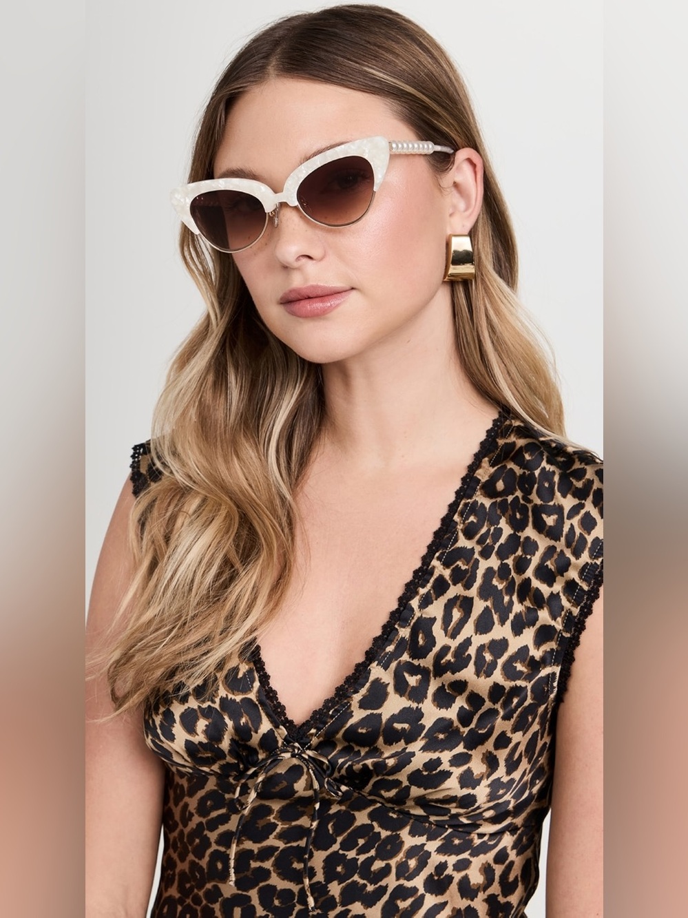 LELE SADOUGHI Mother-of-Pearl Nashville Cat-Eye Sunglasses VGUC